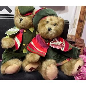 Vintage Trade Secret 16” 2006 Collection Holiday Duo “Ruby & Everett” Plushes